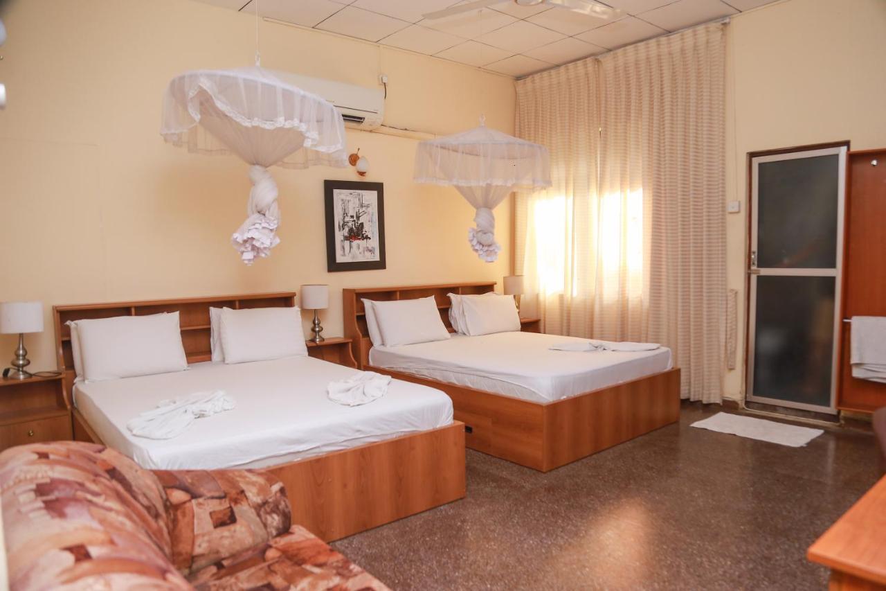 Hotel Milano Tourist Rest Anuradhapura Exterior foto