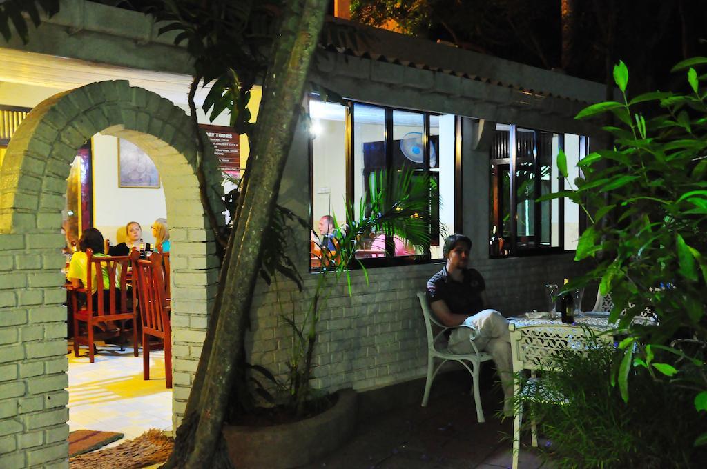 Hotel Milano Tourist Rest Anuradhapura Exterior foto