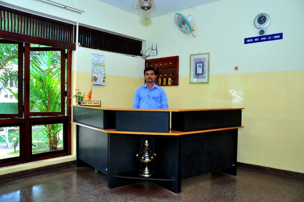 Hotel Milano Tourist Rest Anuradhapura Exterior foto