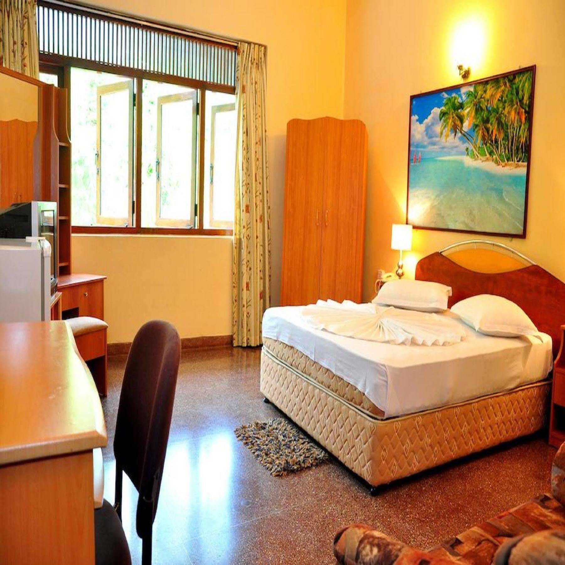 Hotel Milano Tourist Rest Anuradhapura Exterior foto